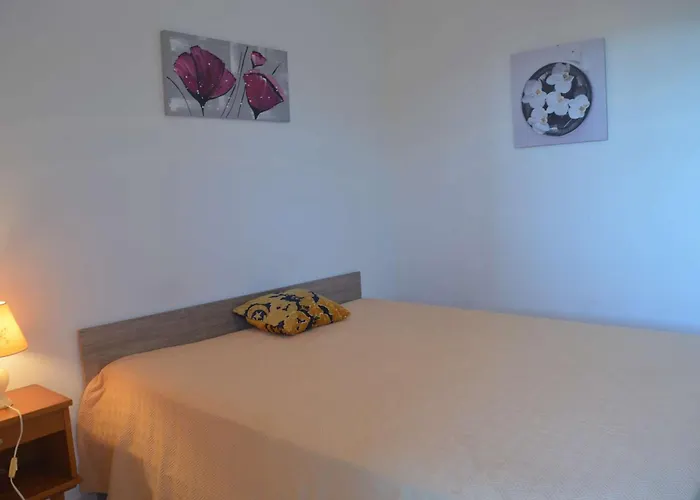 Appartement Sr480-033 Appt 3 Pieces 6 Personnes Raphael *